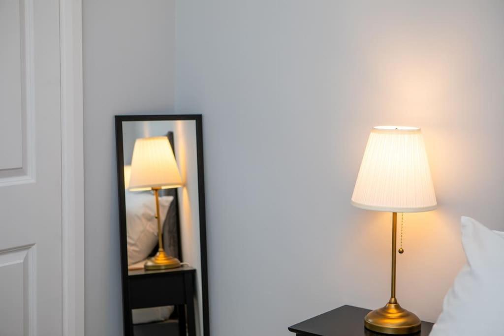 Modern Apartment Off-Road Parking-Twin Room Suite 4 ノッティンガム エクステリア 写真